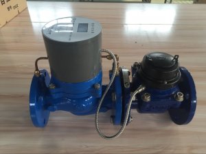 临沂防水型大口径智能水表控制阀门